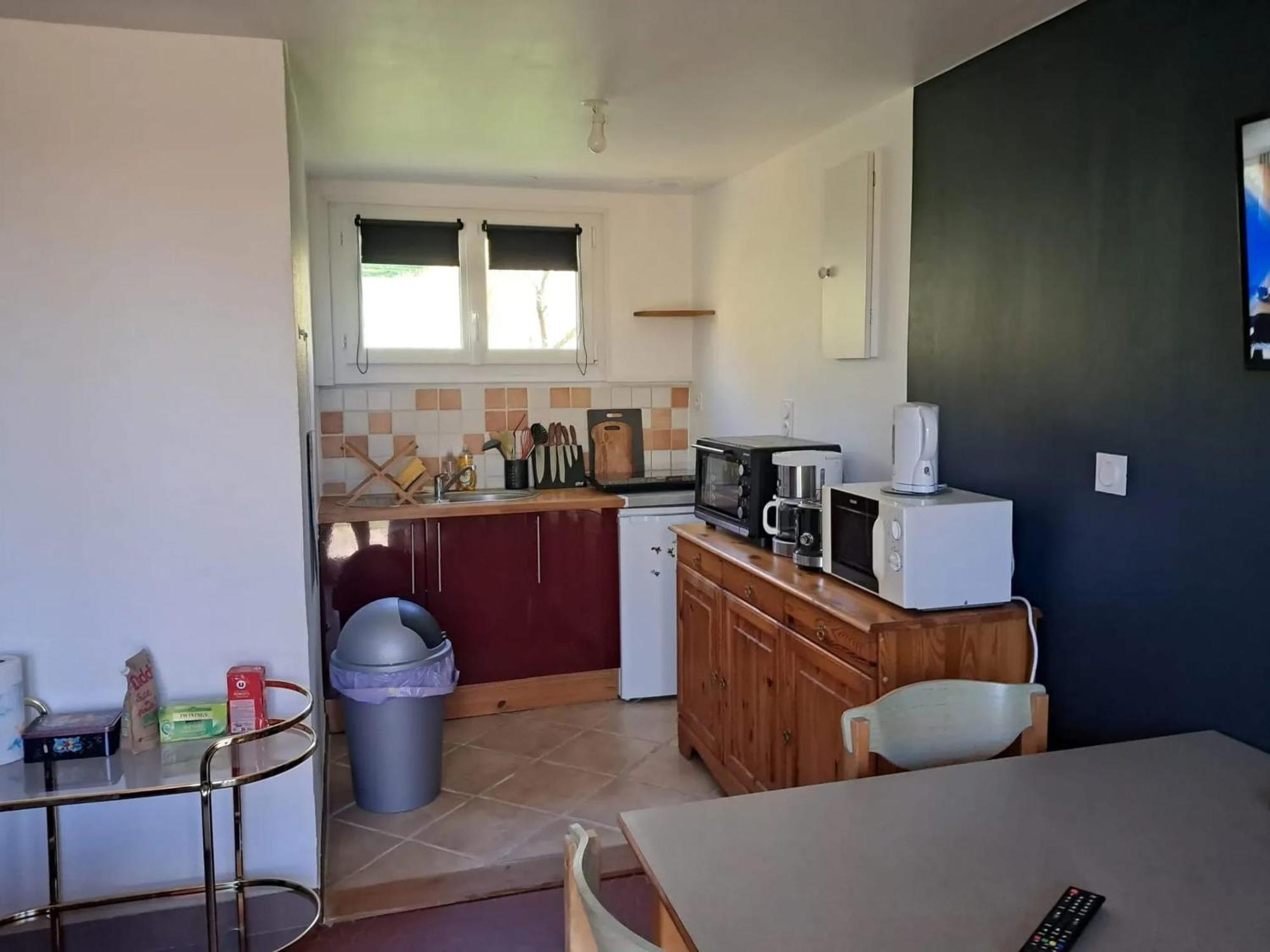 Studio Charmant A Treignac Avec Terrasse De 22 M² Extérieur photo