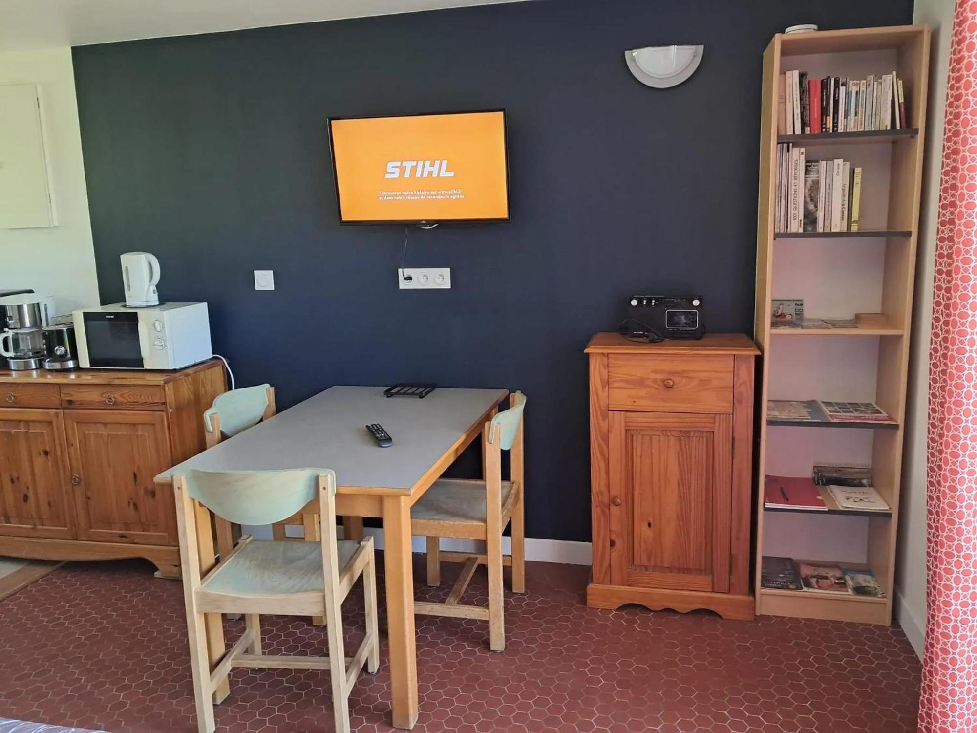 Studio Charmant A Treignac Avec Terrasse De 22 M² Extérieur photo